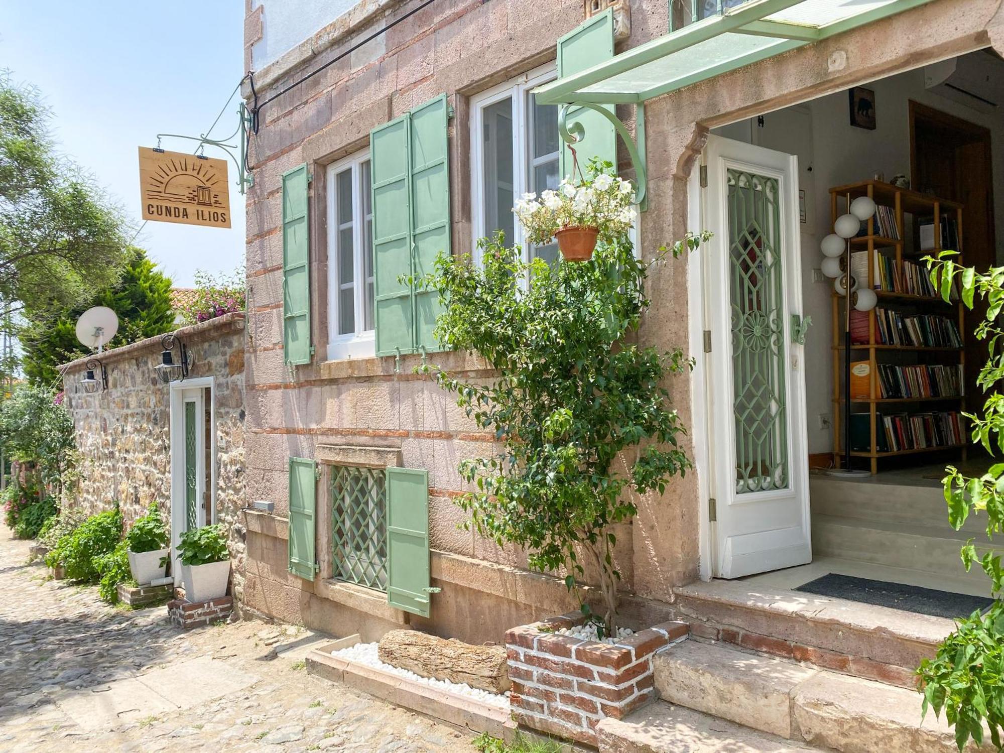 Cunda Ilios Hotel Аявали Екстериор снимка